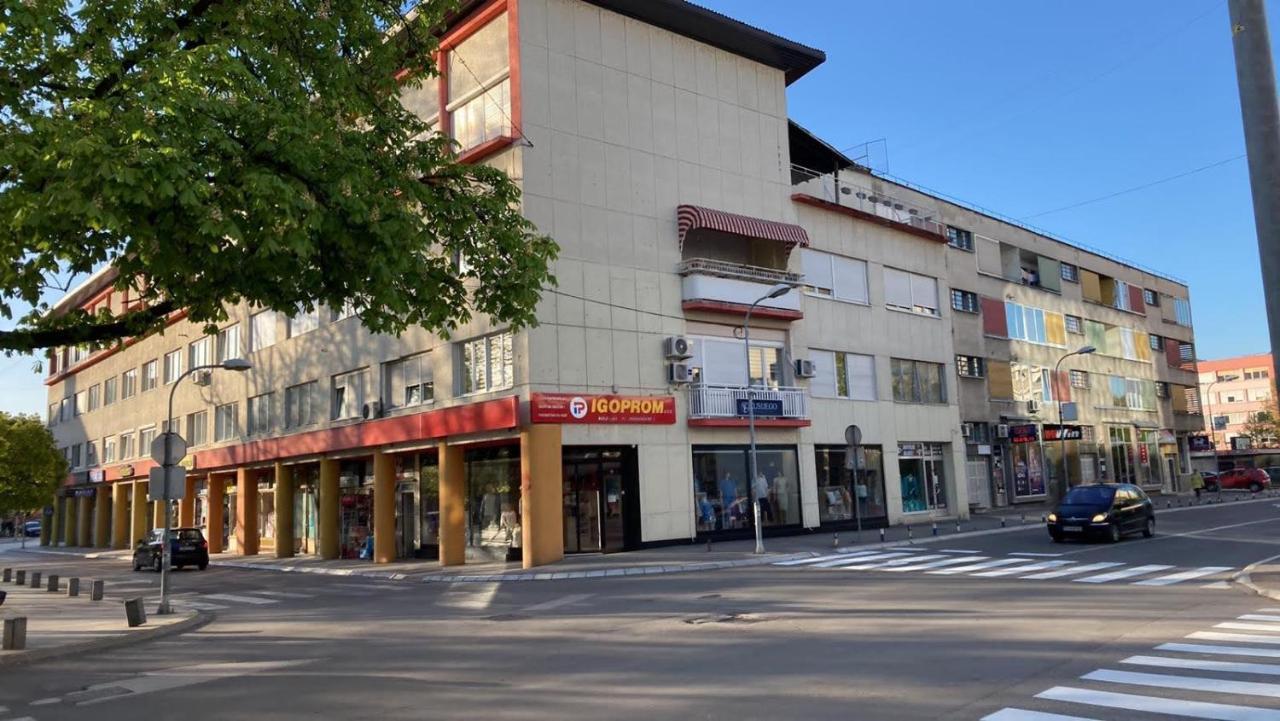 Penthouse Stan 80M2, Terasa 36M2, Garaza... Centar Banja Luke - Gradski Park Banja Luka Exteriör bild